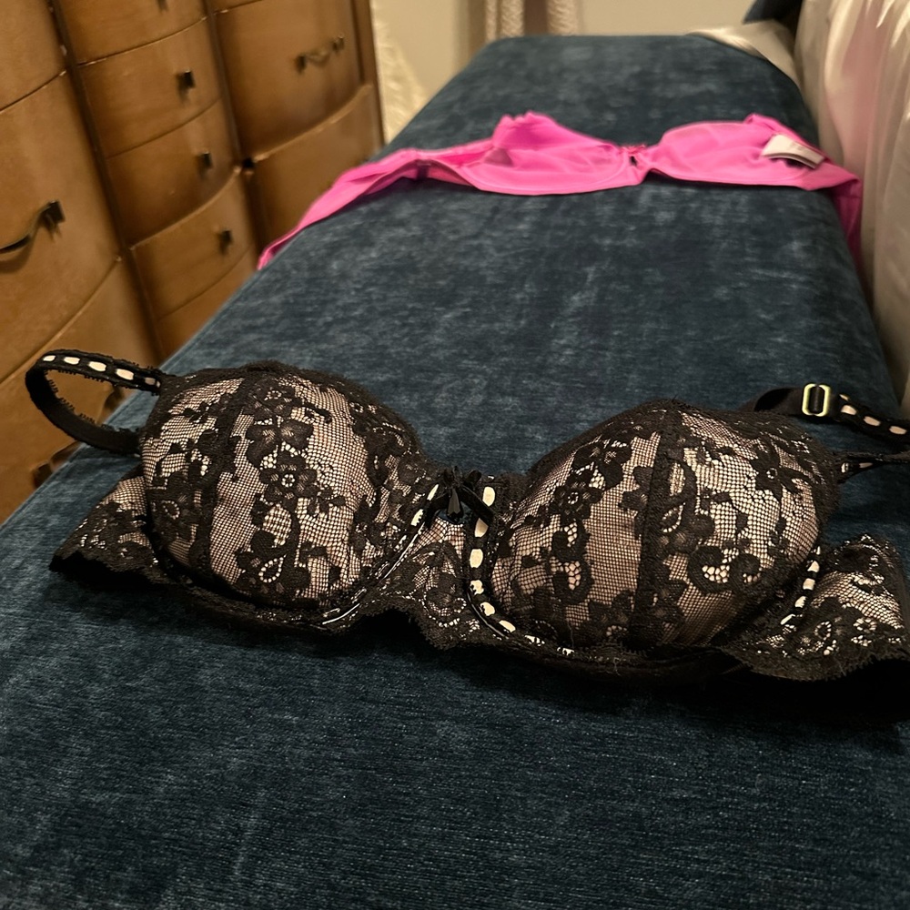 36d push up without padding bought from Victoria’s Secret separate name brand